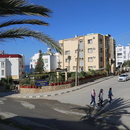 Kasgar Court Hotel Agia Varvara Luaran gambar
