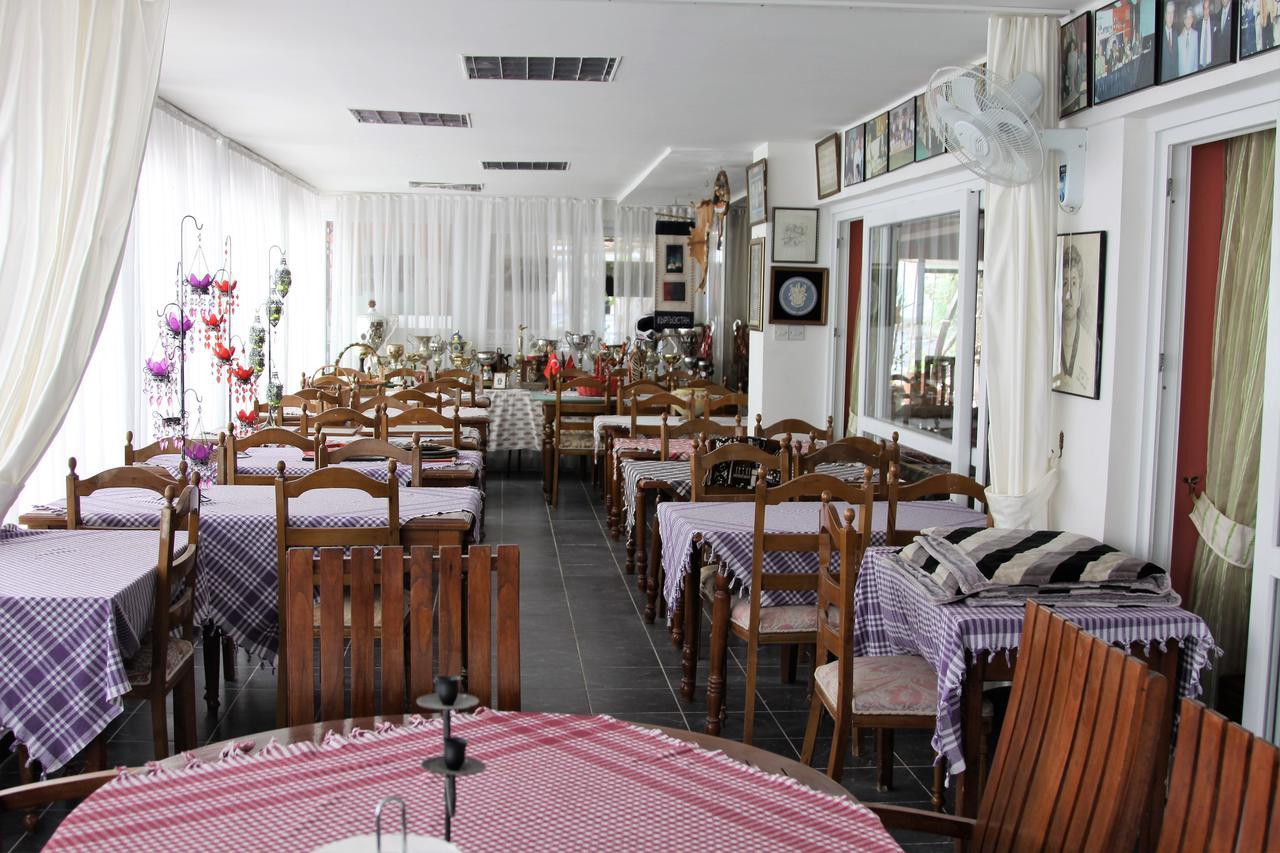 Kasgar Court Hotel Agia Varvara Luaran gambar