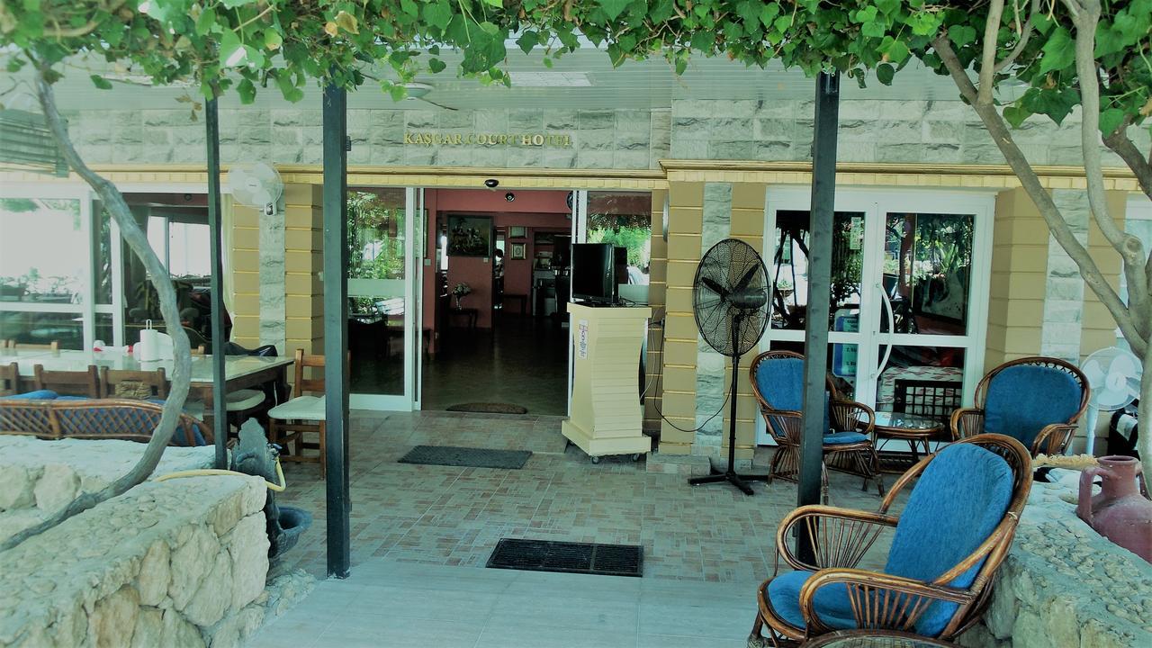 Kasgar Court Hotel Agia Varvara Luaran gambar