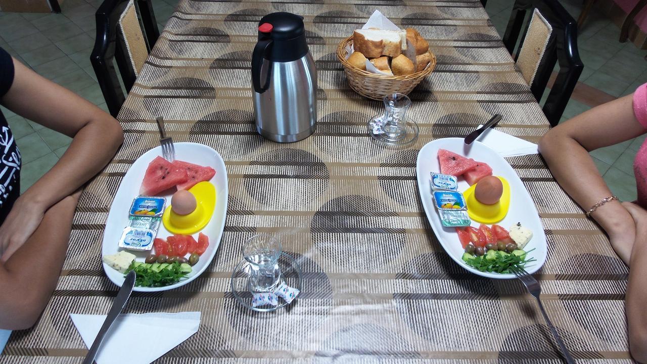 Kasgar Court Hotel Agia Varvara Luaran gambar